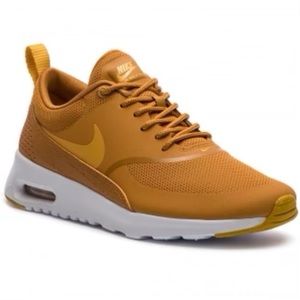 Women’s Nike Air Max Thea Sneakers